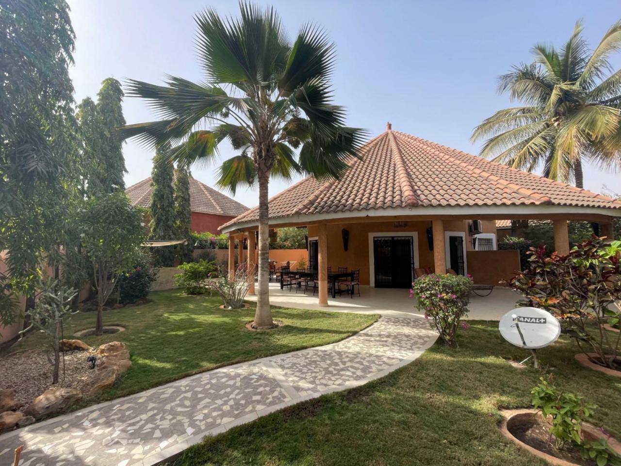 Agence Adjana Resort - Residence Du Port 3 Sali Tapé المظهر الخارجي الصورة